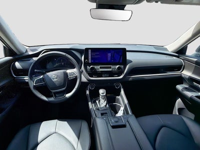 2025 Toyota Grand Highlander XLE