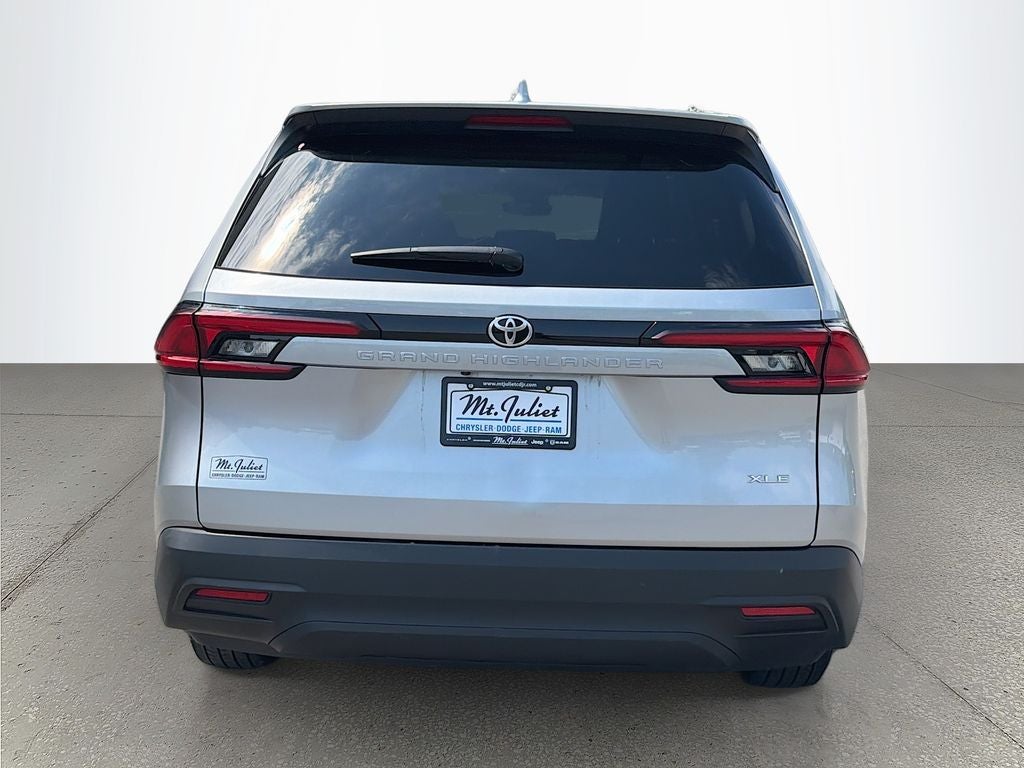 2025 Toyota Grand Highlander XLE