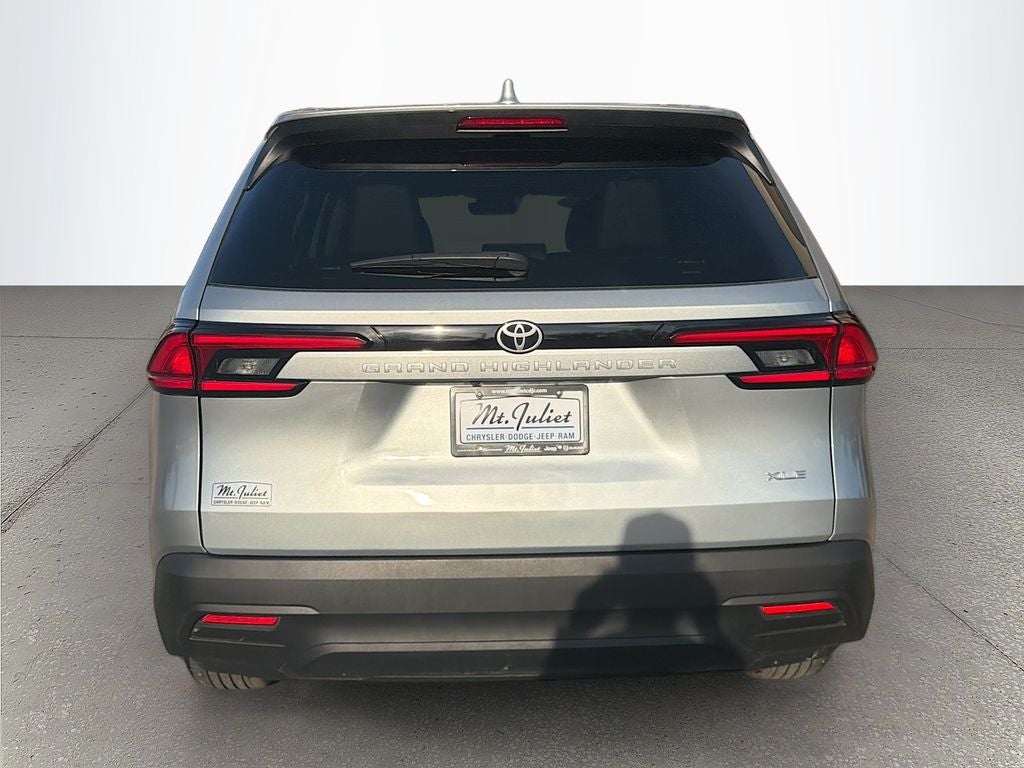 2025 Toyota Grand Highlander XLE