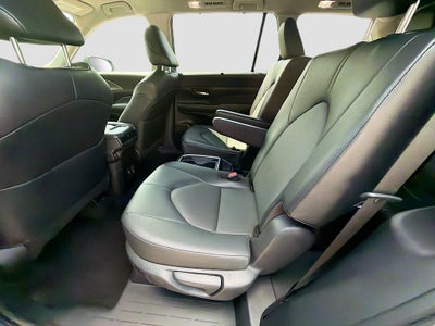 2025 Toyota Grand Highlander XLE