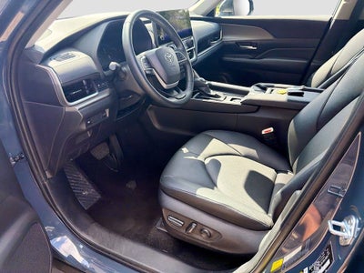 2025 Toyota Grand Highlander XLE