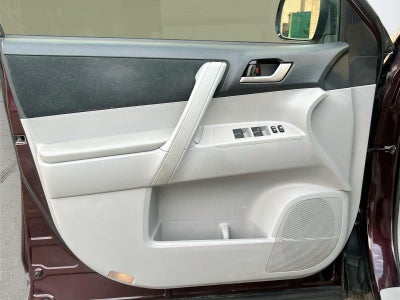 2011 Toyota Highlander Base V6