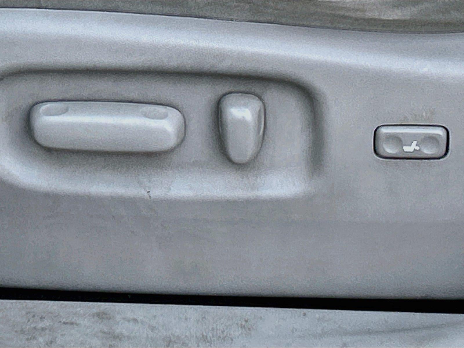2011 Toyota Highlander Base V6