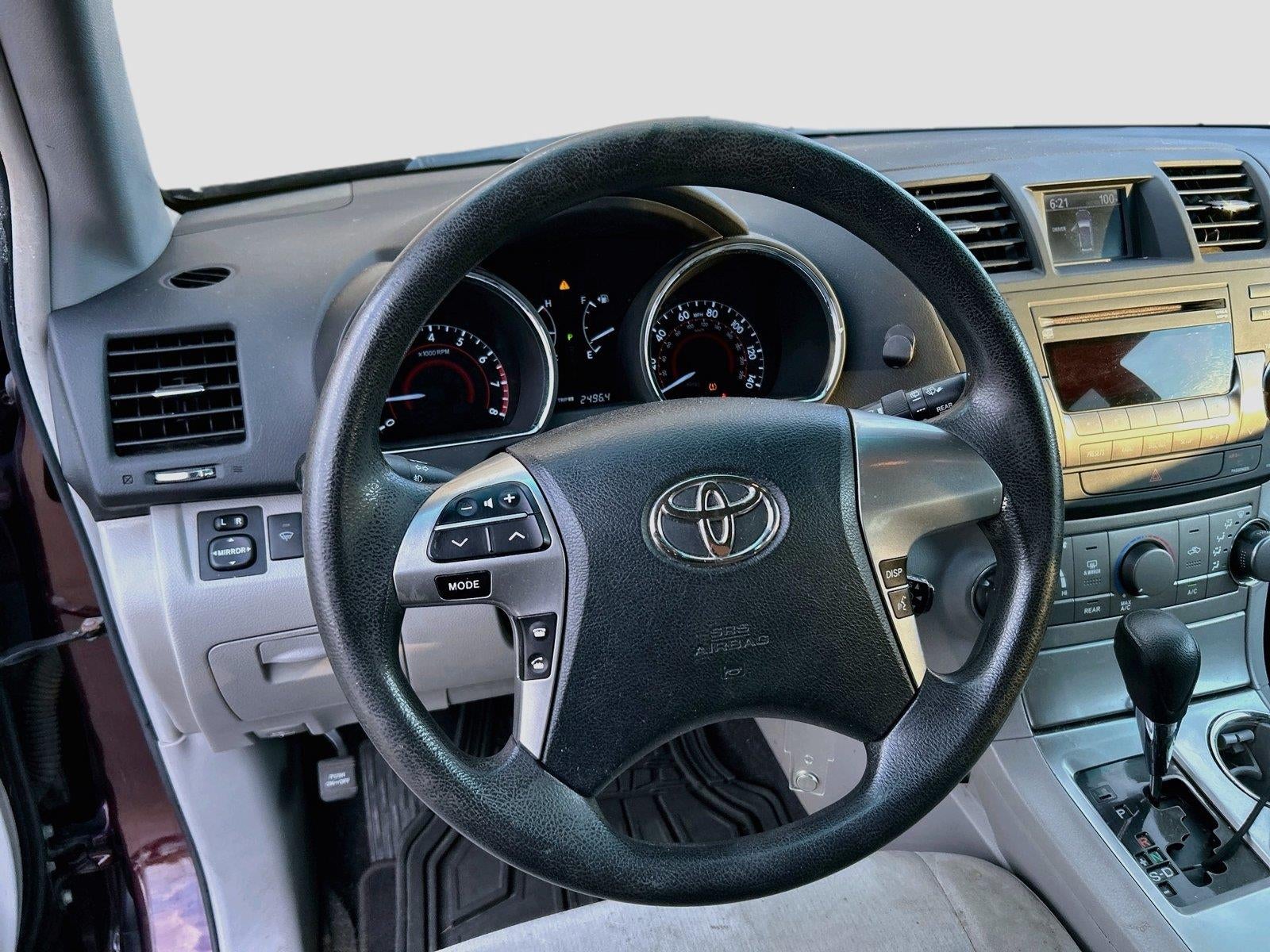 2011 Toyota Highlander Base V6