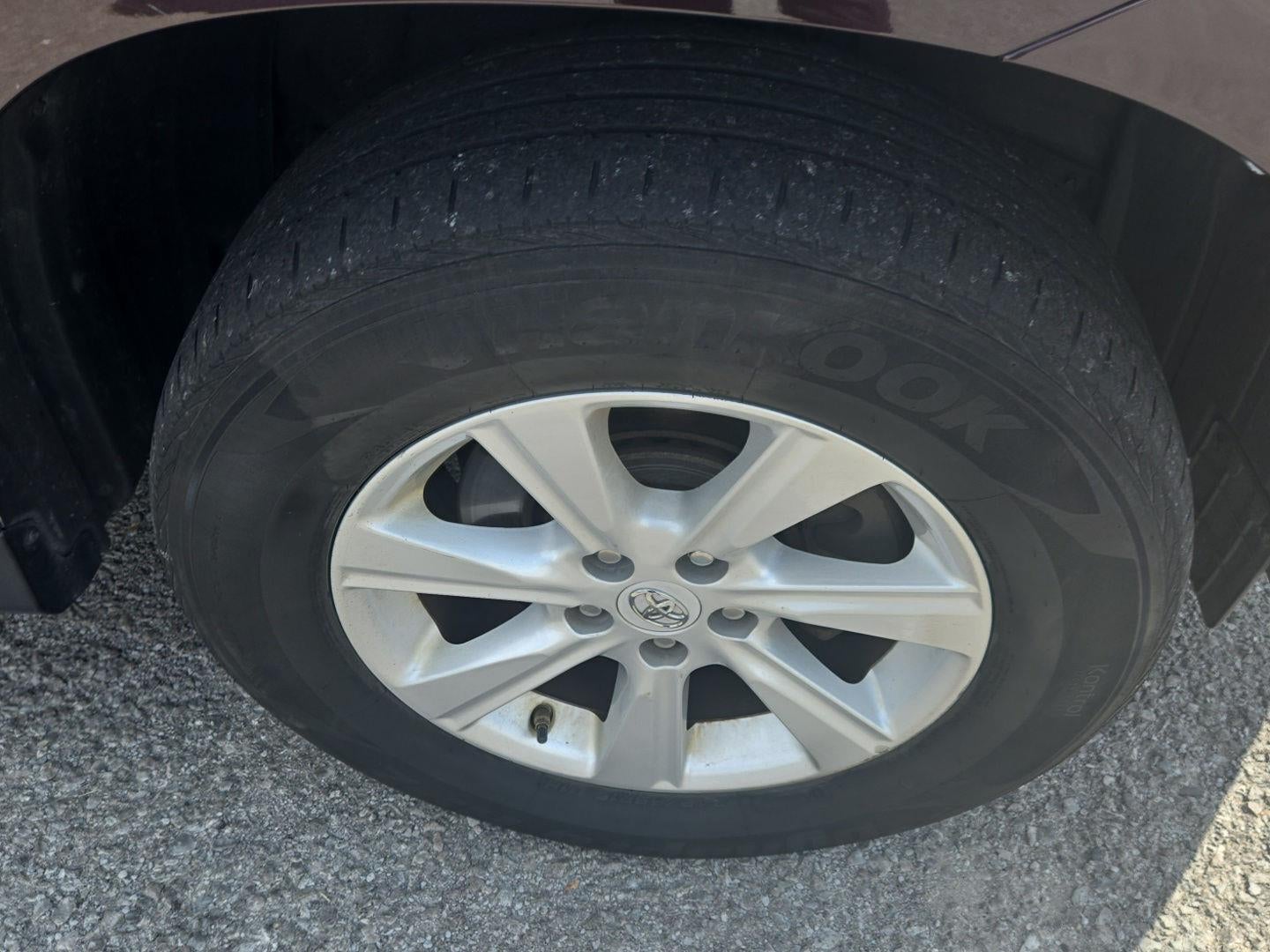 2011 Toyota Highlander Base V6