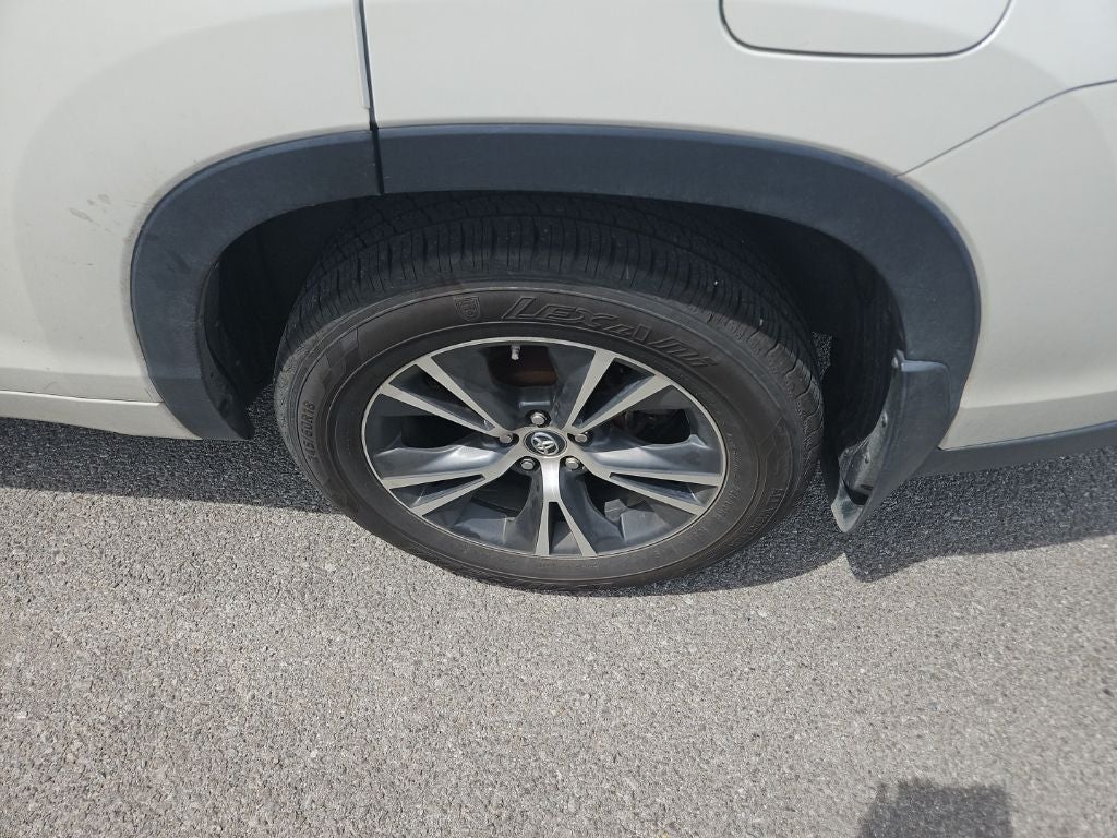 2018 Toyota Highlander LE Plus