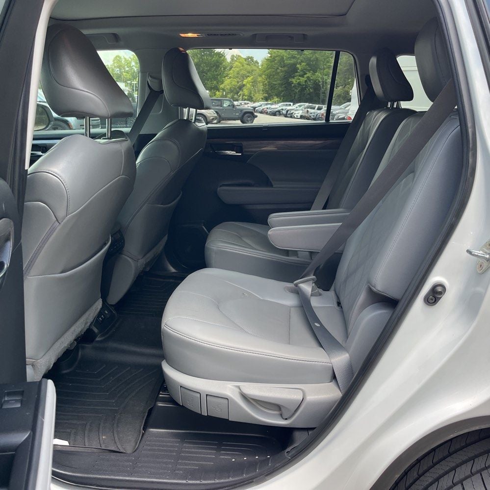 2021 Toyota Highlander Platinum