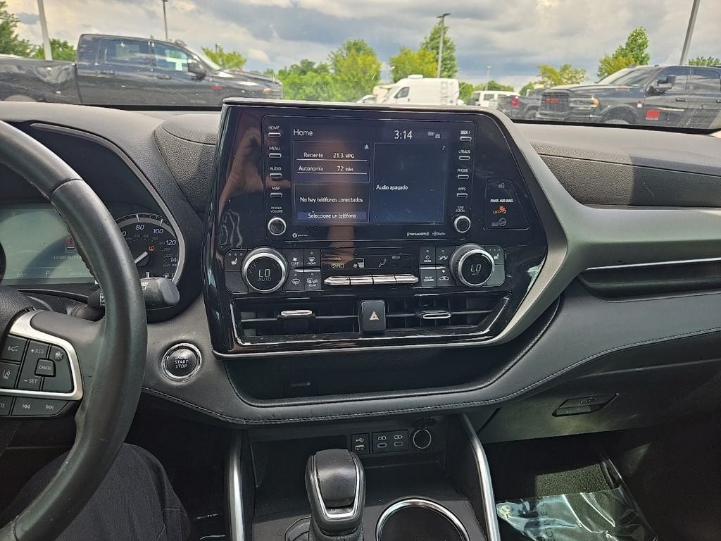 2022 Toyota Highlander XLE