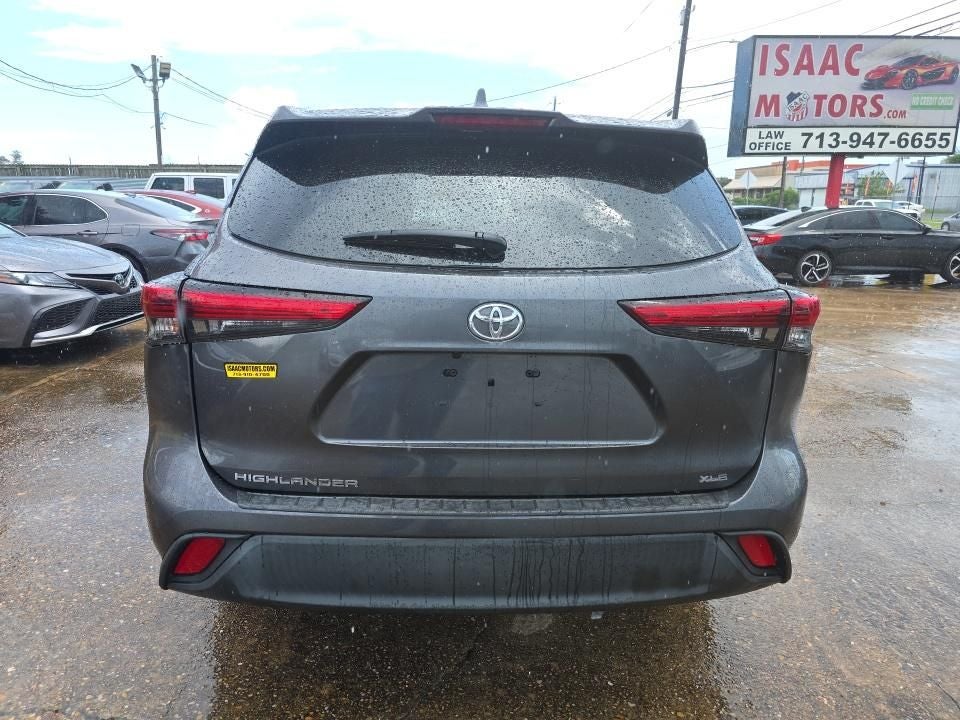 2022 Toyota Highlander XLE