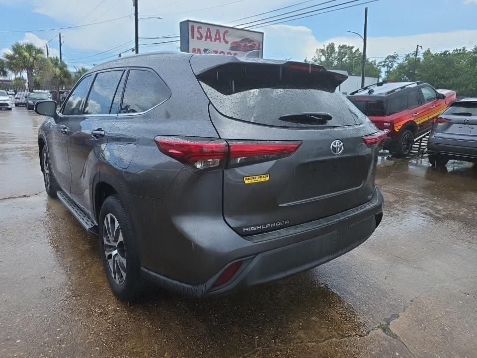 2022 Toyota Highlander XLE