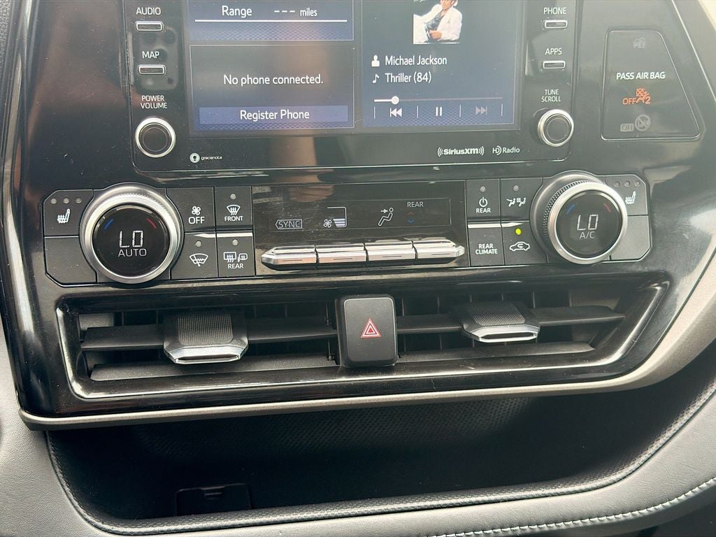 2022 Toyota Highlander XLE