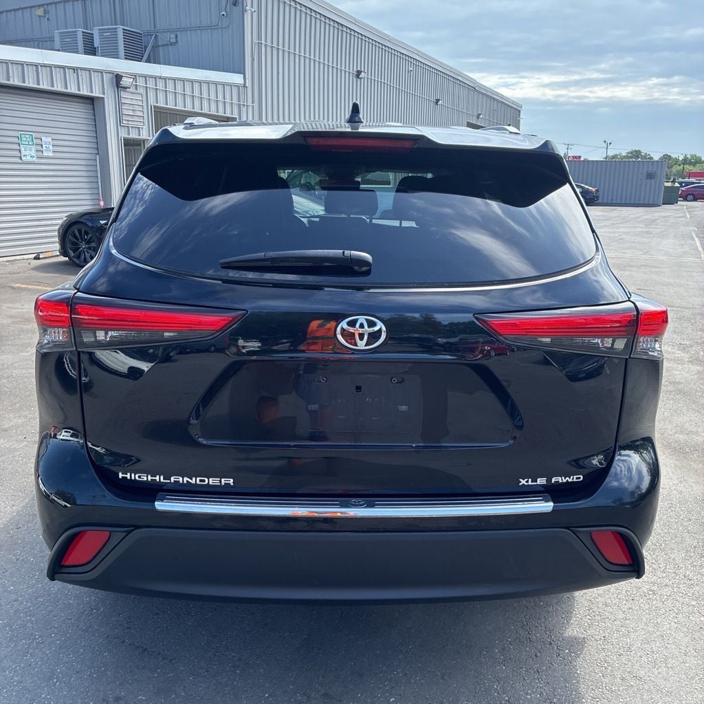 2022 Toyota Highlander XLE