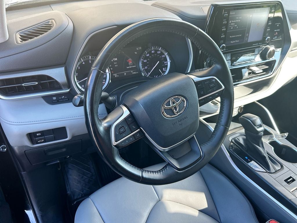 2022 Toyota Highlander XLE