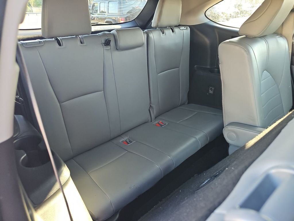 2025 Toyota Highlander Hybrid XLE