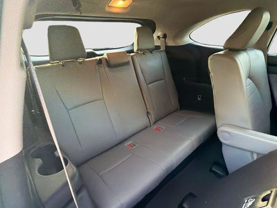 2025 Toyota Highlander Hybrid XLE