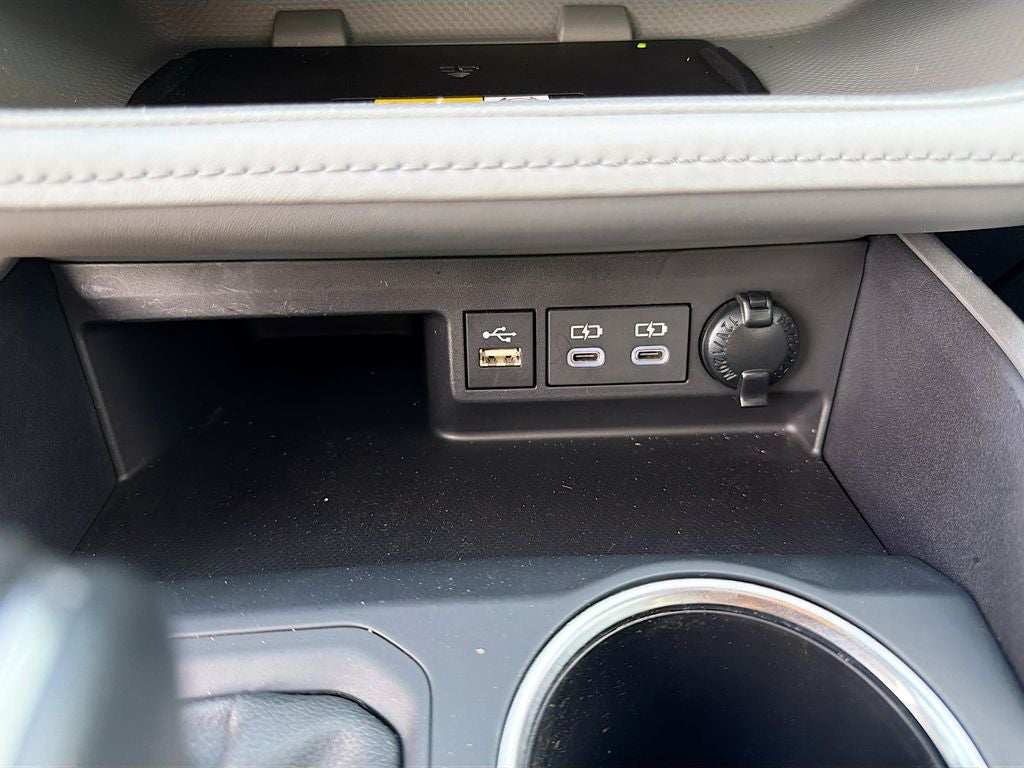 2025 Toyota Highlander Hybrid XLE