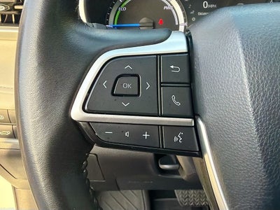 2025 Toyota Highlander Hybrid XLE