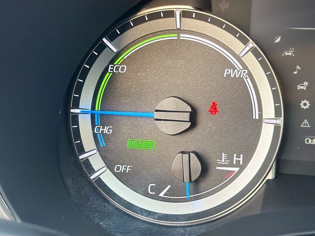 2025 Toyota Highlander Hybrid XLE