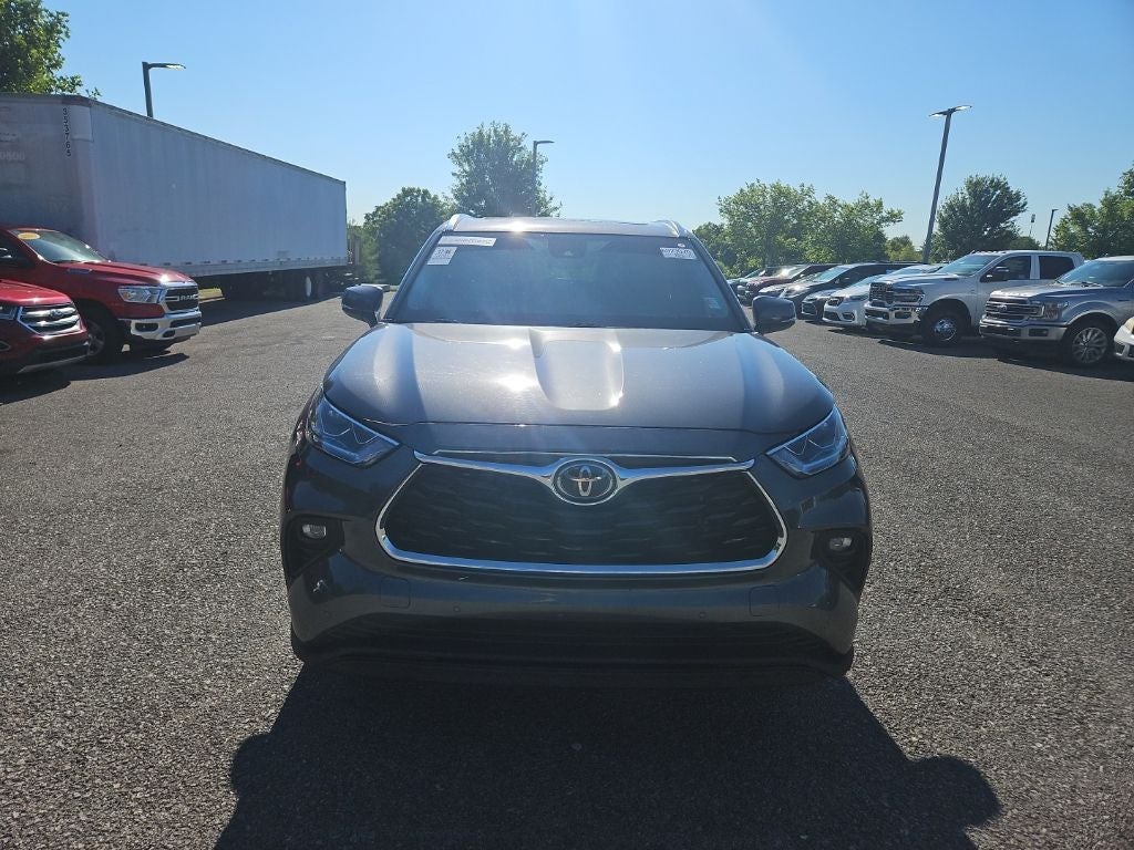 2023 Toyota Highlander Limited