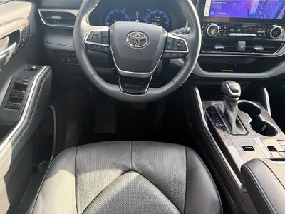 2023 Toyota Highlander Limited