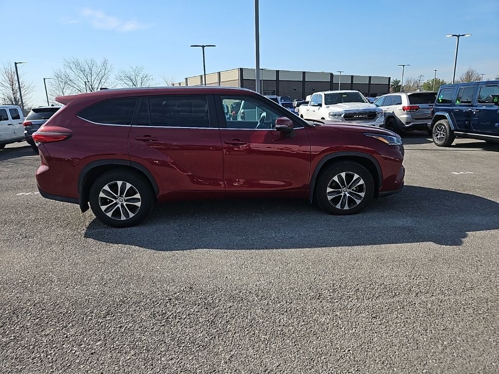 2023 Toyota Highlander XLE