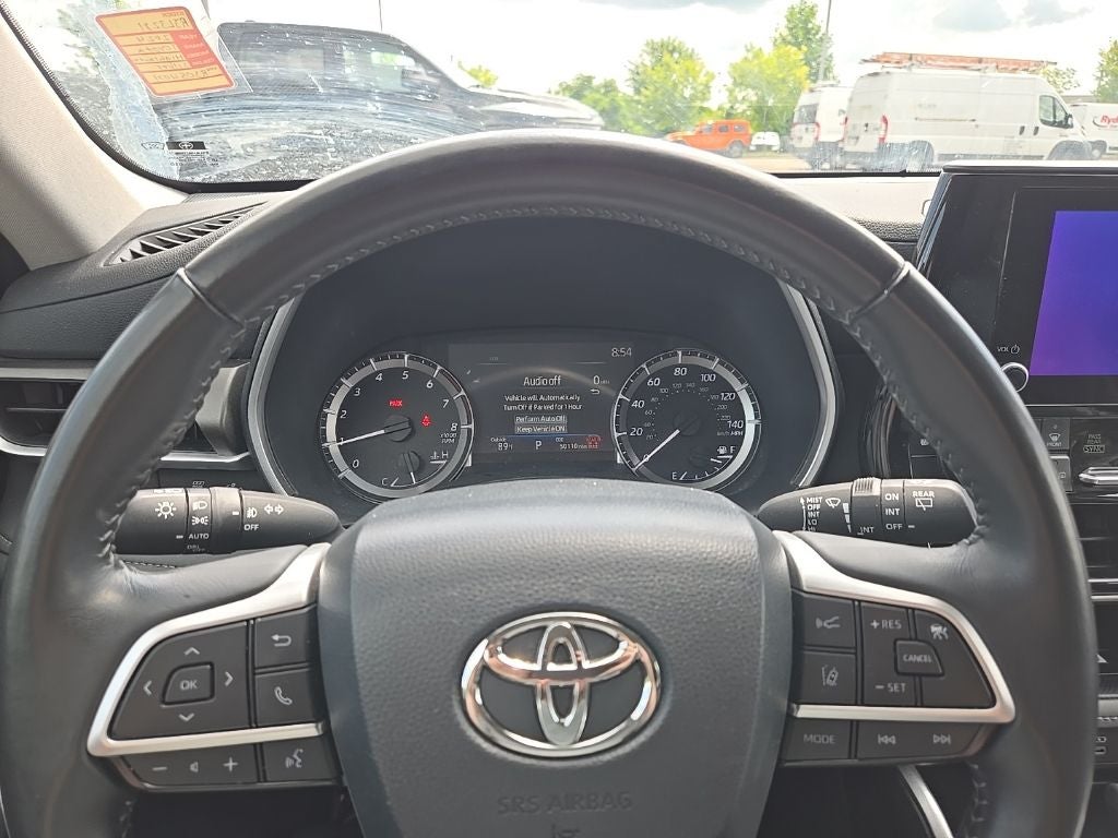 2024 Toyota Highlander XLE