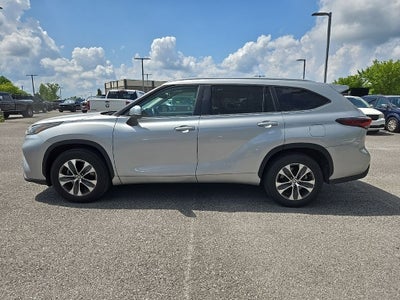 2024 Toyota Highlander XLE