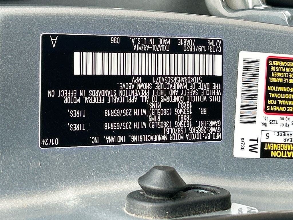2024 Toyota Highlander XLE