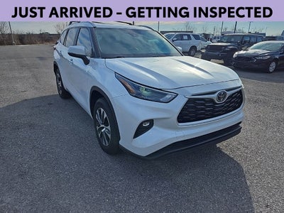 2023 Toyota Highlander XLE