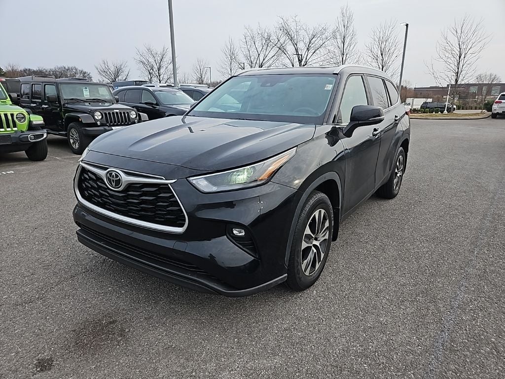 2023 Toyota Highlander XLE