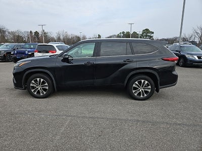 2023 Toyota Highlander XLE