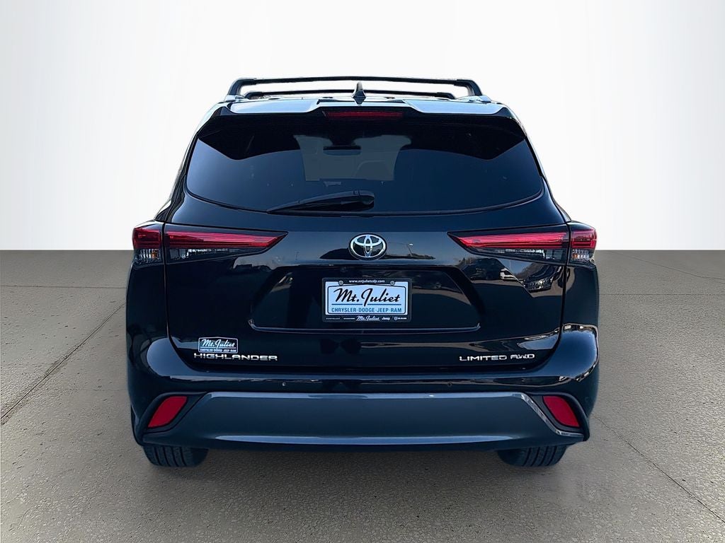 2023 Toyota Highlander L