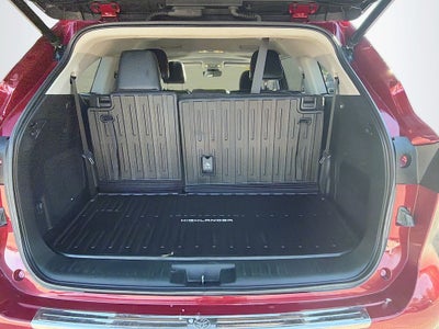 2023 Toyota Highlander Hybrid Limited