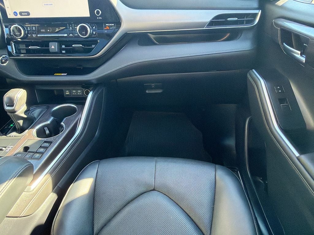 2023 Toyota Highlander Hybrid Limited