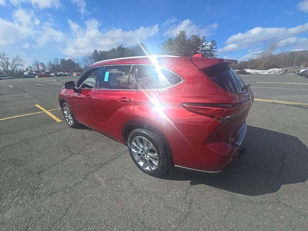 2023 Toyota Highlander Hybrid Limited