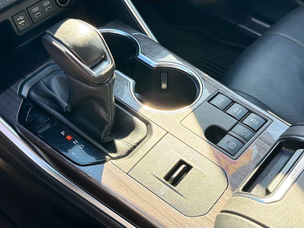 2023 Toyota Highlander Hybrid Limited