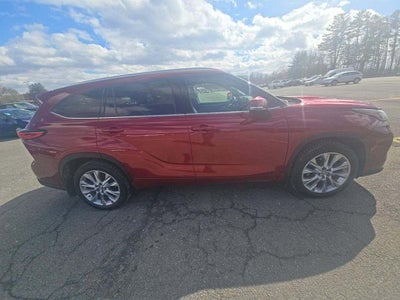 2023 Toyota Highlander Hybrid Limited