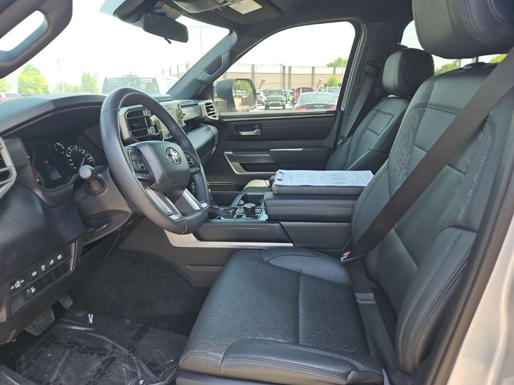 2025 Toyota Tundra SR5