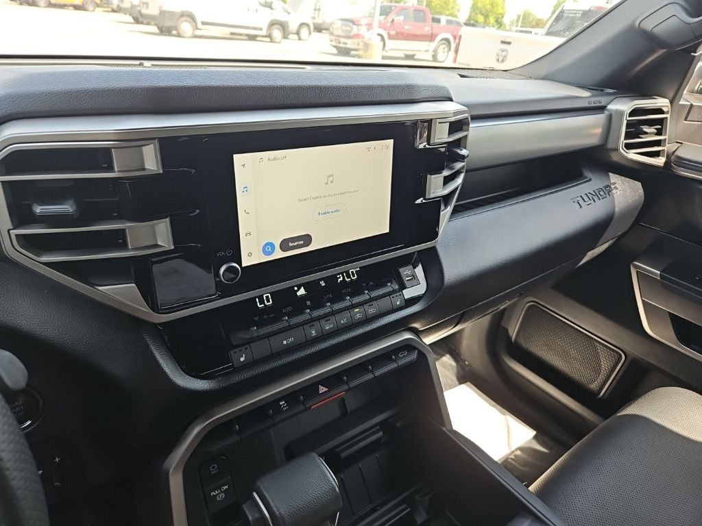 2025 Toyota Tundra SR5