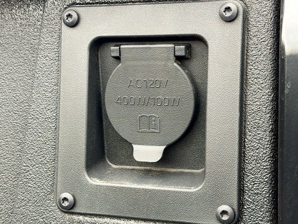 2025 Toyota Tundra Hybrid 1794 Edition CrewMax 5.5' Bed