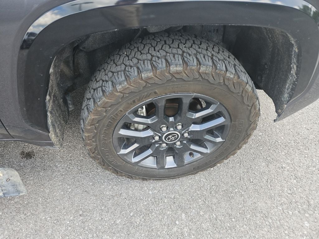 2023 Toyota Tundra Hybrid Platinum