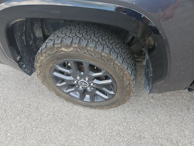 2023 Toyota Tundra Hybrid Platinum