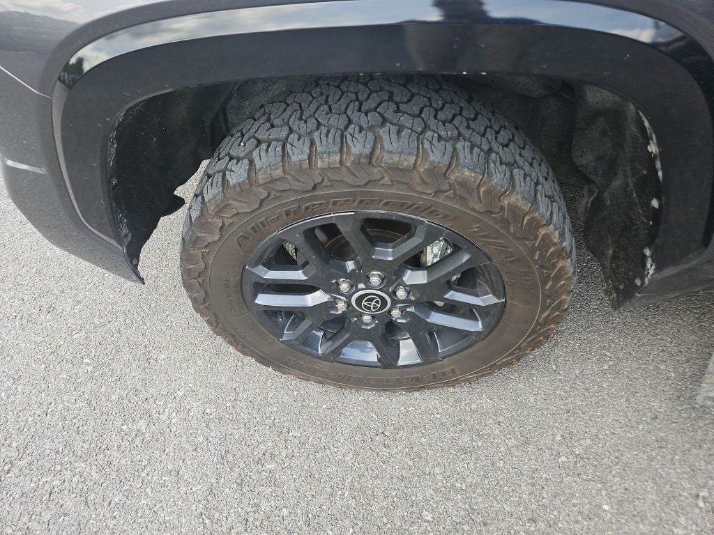2023 Toyota Tundra Hybrid Platinum