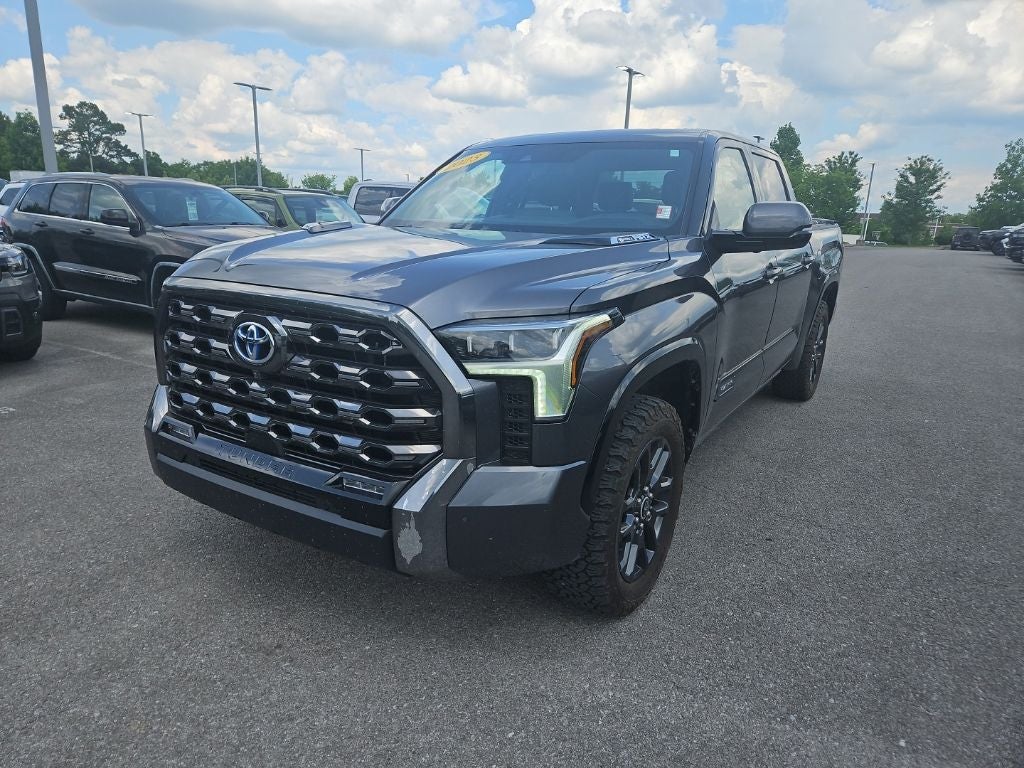2023 Toyota Tundra Hybrid Platinum