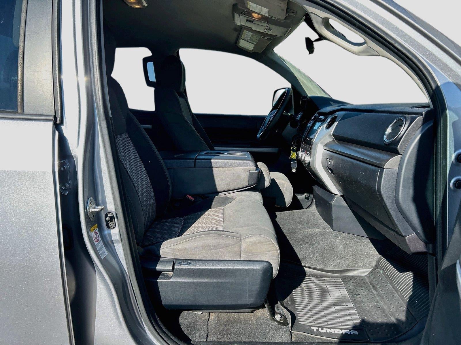2018 Toyota Tundra SR5 5.7L V8