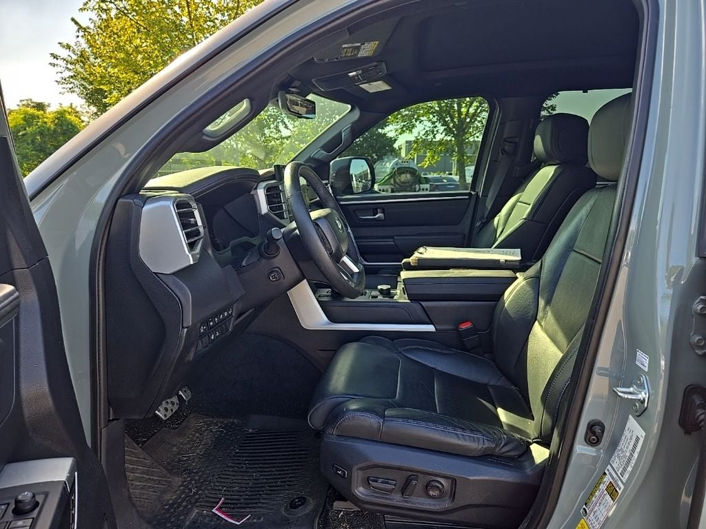2025 Toyota Tundra Platinum