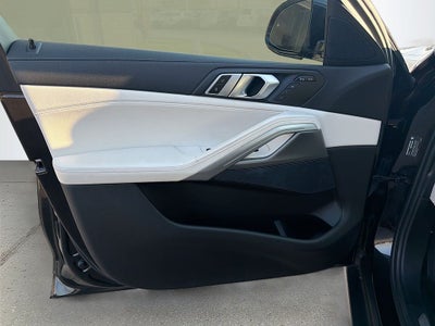 2022 BMW X6 xDrive40i