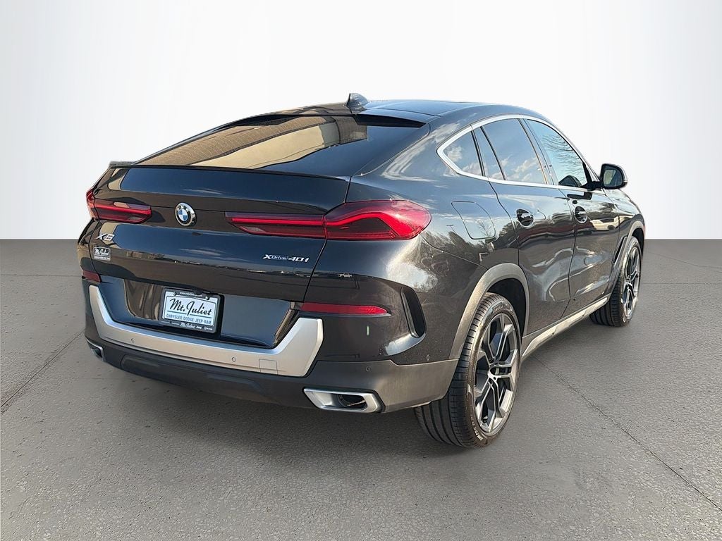 2022 BMW X6 xDrive40i