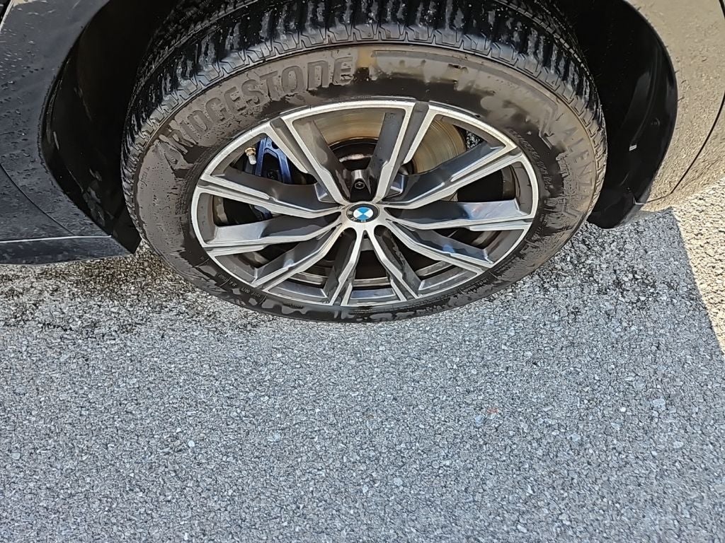 2022 BMW X6 xDrive40i