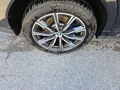 2022 BMW X6 xDrive40i